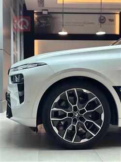 بي ام دبليو X7